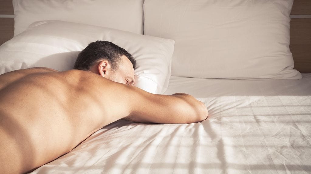 Alasti nukkumisessa on hyvät ja huonot puolensa. Kuvituskuva.