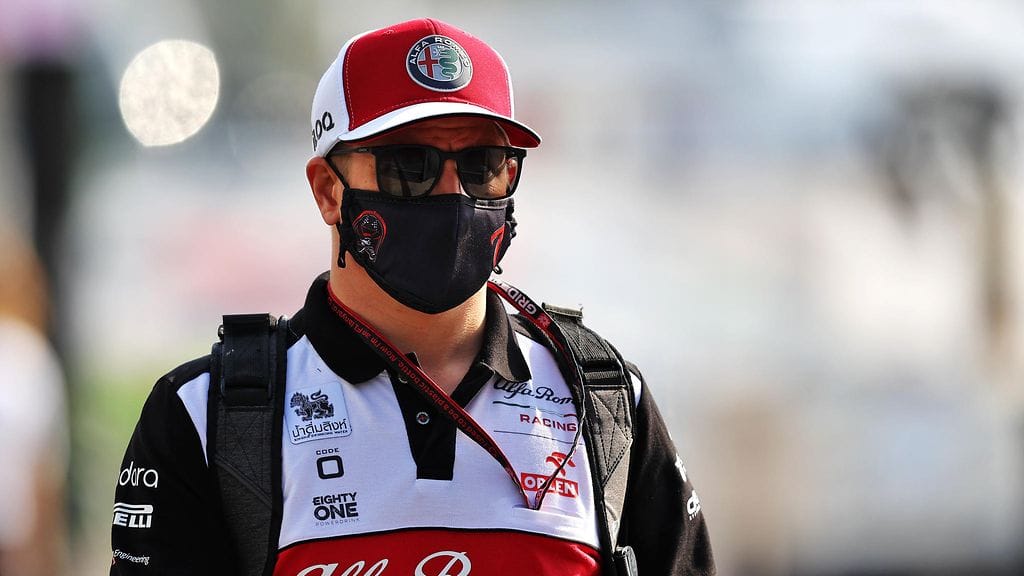 Kimi Räikkönen ajoi Saudi-Arabiassa uransa toiseksi viimeisen kilpailun formula ykkösissä.