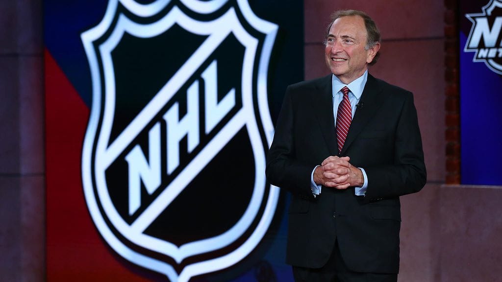 Gary Bettman on NHL:n pomo.