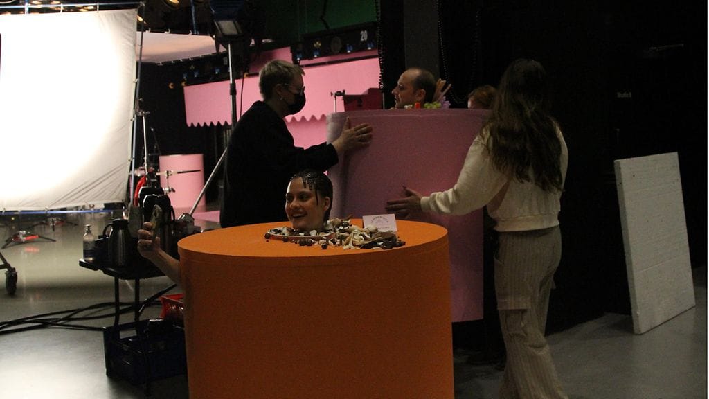 putous behind the scenes6