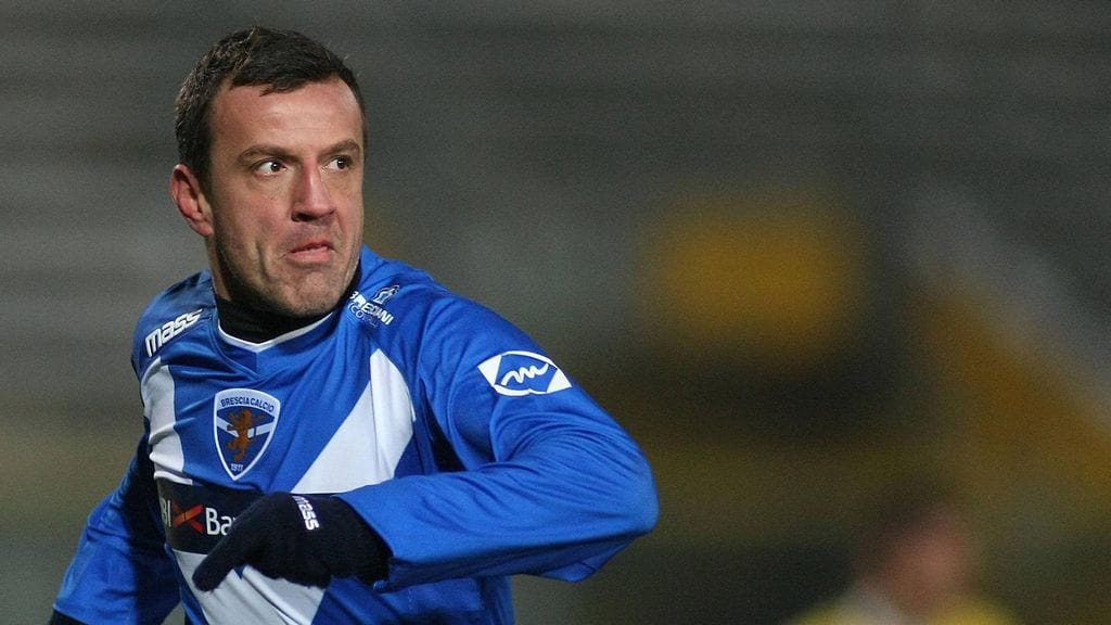 Francesco Flachi kuvattuna joulukuussa 2009, vain viikkoja ennen kuin hän kärähti kokaiinista toisen kerran urallaan ja sai 12 vuoden kilpailukiellon.