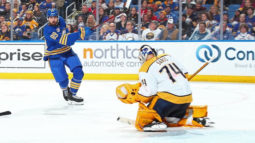 Juuse Saros kärsi tappion Buffalo Sabresia vastaan.