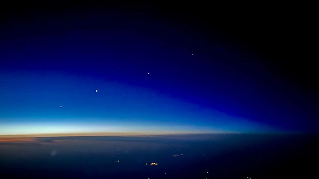 Jupiter, Venus, Mars ja Saturnus näkyvät itäisellä taivaalla kauniissa linjassa. Kuva: Niina Hautala.