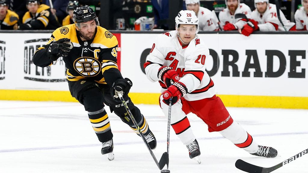 Sebastian Ahoa kunnioitettiin erikoisella tavalla NHL:n pudotuspeleissä.