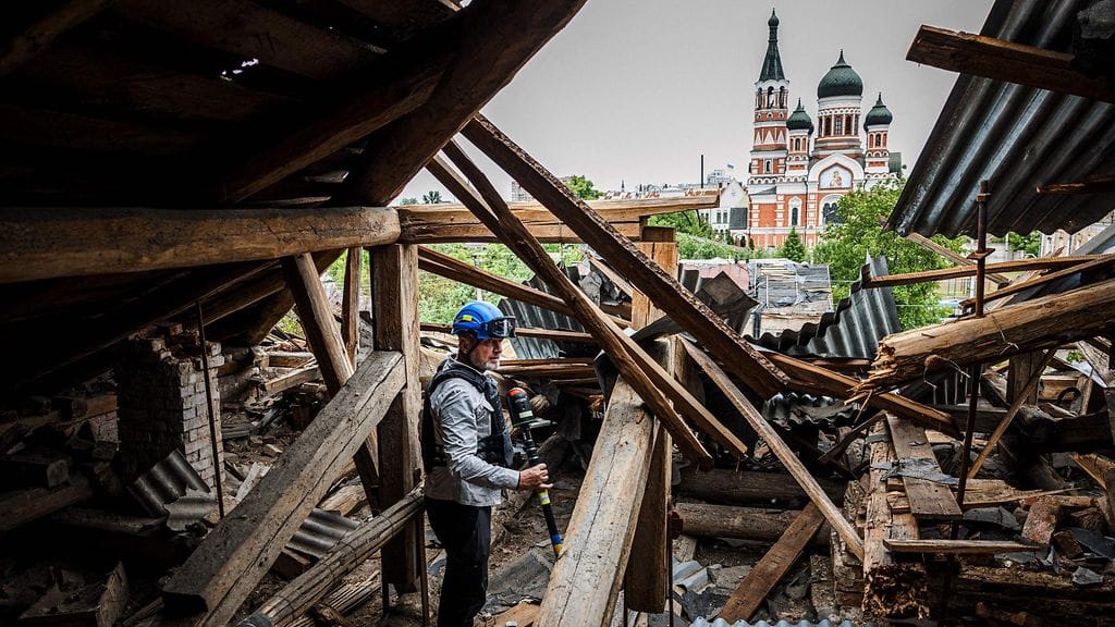 LK 29.5.2022 Ranskalainen insinööri ja 3D-tiedonkeruun asiantuntija Emmanuel Durand kartoittI 26.5.2022 laserskannerillaan vuonna 1887 rakennetun Harkovan paloaseman arkkitehtuuria.
