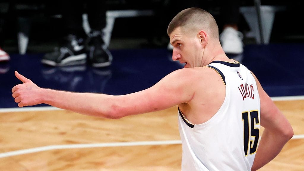 Nikola Jokic on saamassa aimosti tuohta.