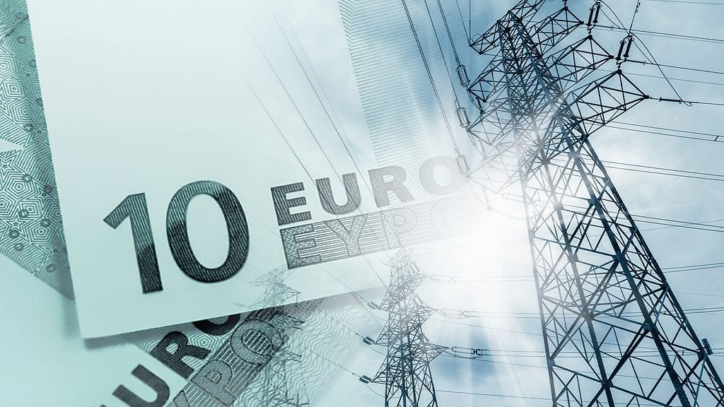 Eduskunnan talousvaliokunnan selvityksen mukaan noin 130 000 kotitaloutta teki sähkösopimuksen aikana, jolloin sähkön hinnat olivat yli 30 senttiä kilowattitunnilta.