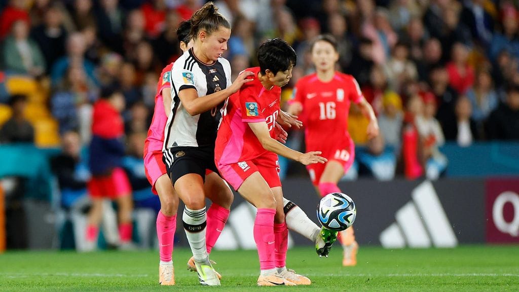 Saksa ja Etelä-Korea pelasivat 1-1-tasapelin H-lohkon päätöskierroksella. Molempien kisat päättyivät.