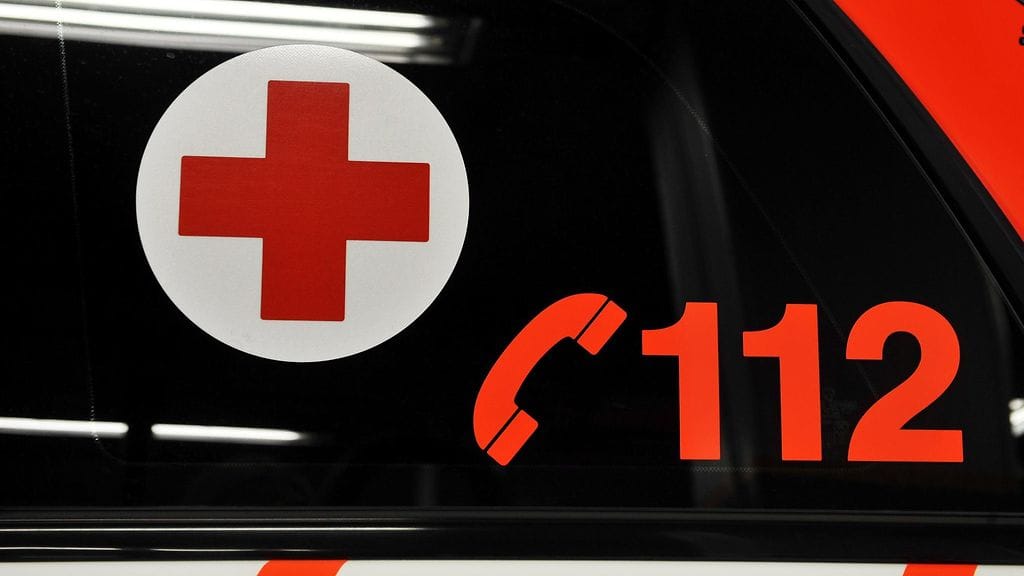 Kuvituskuva. Pelastuslaitoksen yksiköiden saapuessa kohteeseen palo oli päässyt leviämään rivitalon yläpohjaan ja muihin huoneistoihin.