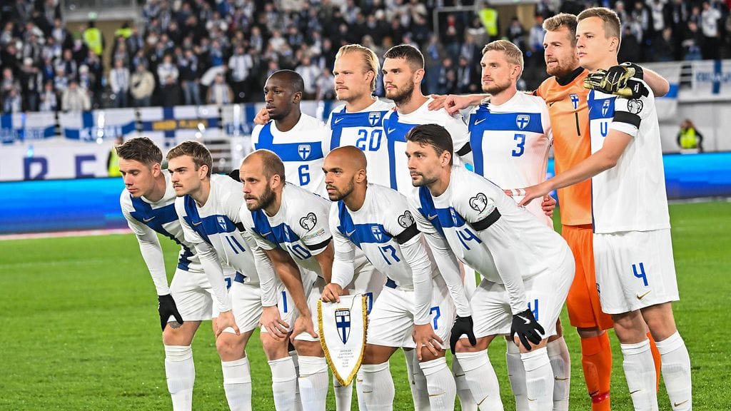 Huuhkajat kohtaa Walesin EM-jatkokarsinnoissa.