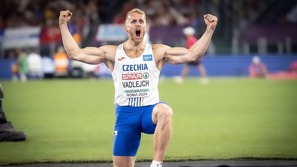 Jakub Vadlejch tuuletti raivokkaasti pitkää heittoaan EM-finaalissa.