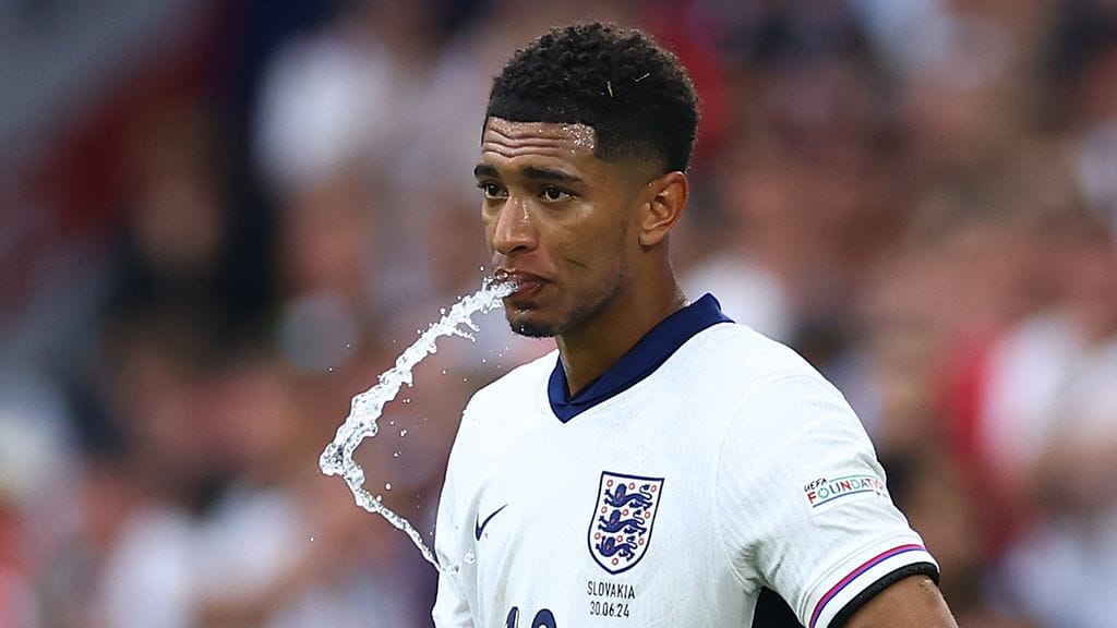 Jude Bellinghamia uhkaa pelikielto.