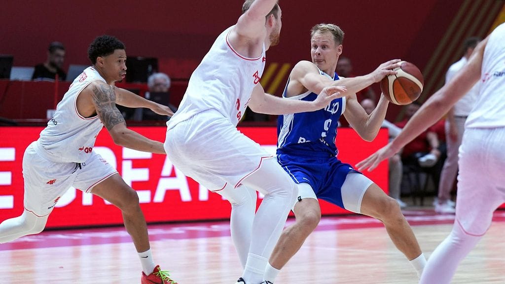 Susijengi teki dramaattisen nousutempun olympiakarsinnoissa Puolaa vastaan.