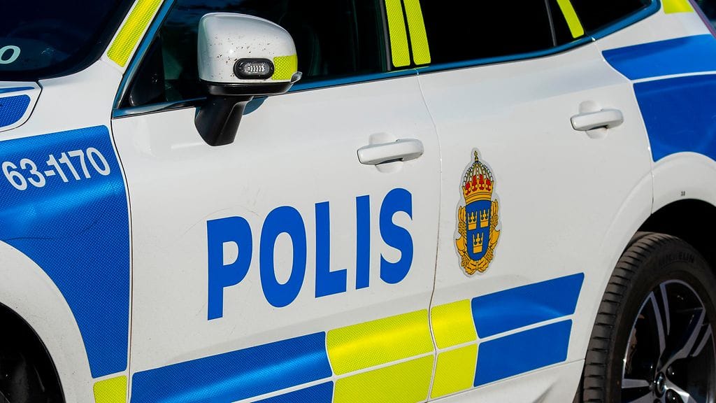 Poliisi tutkii tapahtunutta murhan yrityksenä.