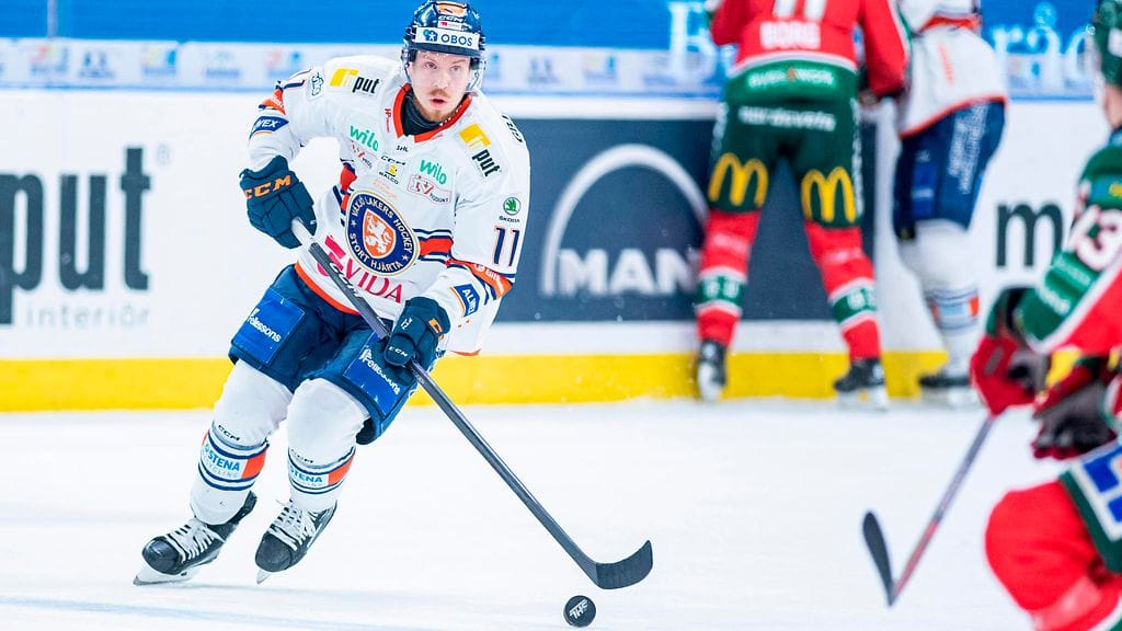 Kalle Kossila on haluttu mies Örebrossa.