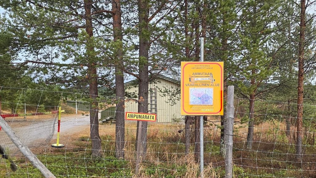 Poliisi tutkii auton kuormaamista. Onnettomuutta tutkitaan tässä vaiheessa liikenneturvallisuuden vaarantamisena ja palvelusrikoksena.