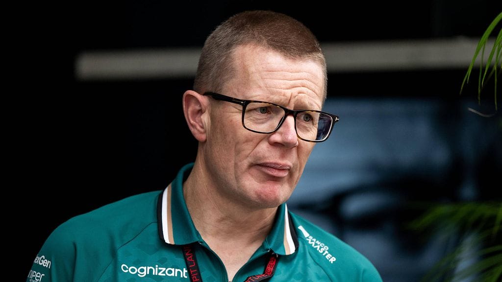Aston Martinin uusi tallipäällikkö Andy Cowell tunnetaan Mercedeksen moottoripuolen päällikkönä.