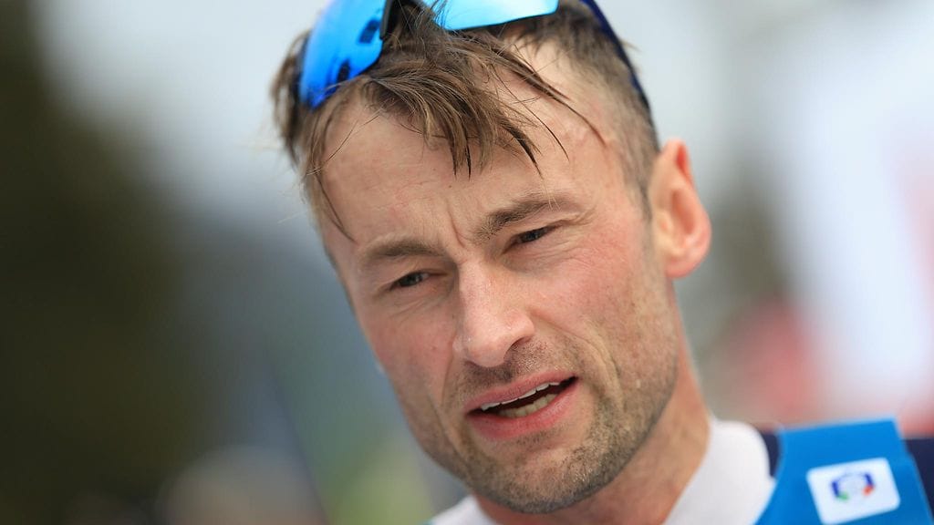 Petter Northug hylättiin Marcialongan 70 kilometrin hiihtokilpailussa.