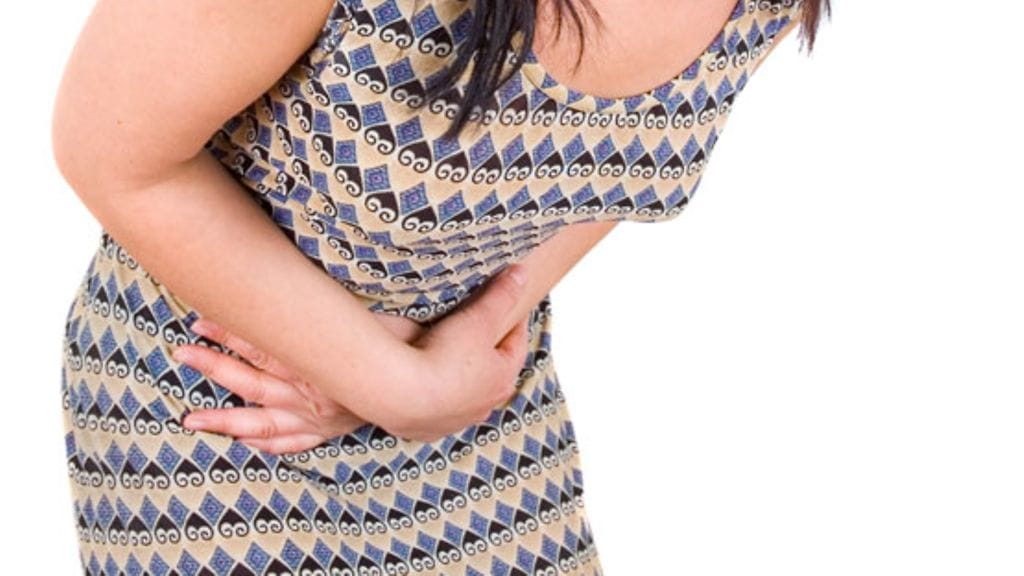 Crohnin tauti voi oireilla vatsakipuna. Kuvituskuva.