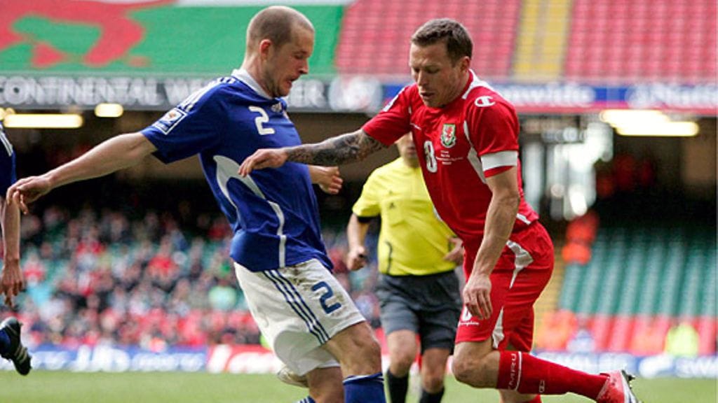 Craig Bellamyn kikkailu pysähtyy Petri Pasaseen. Kuva: Lee Sanders/GETTY.