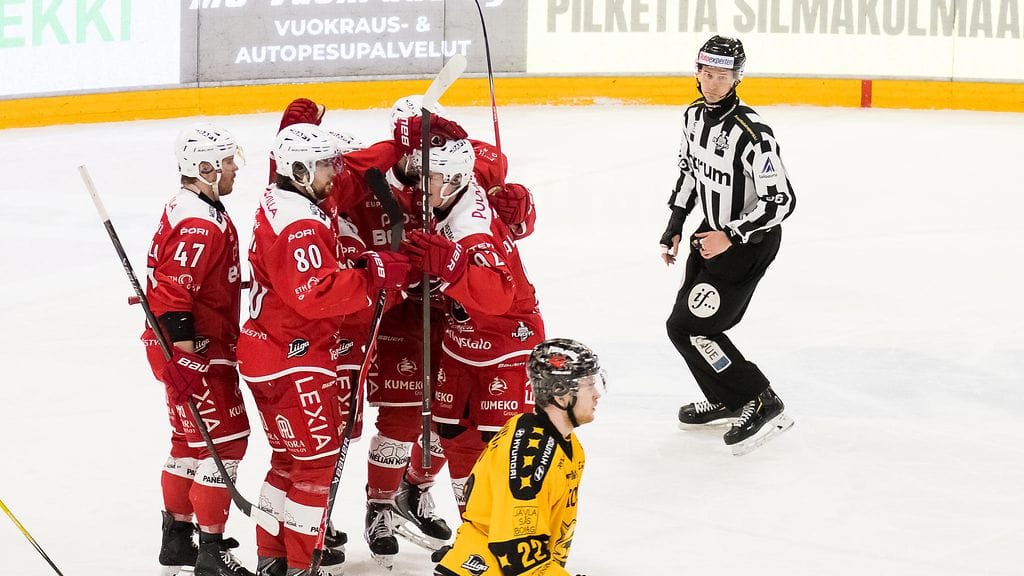 Ässät eteni SM-liigassa puolivälieriin, joissa se koki tappion SaiPalle. Taloudellisesti kausi oli menestys.