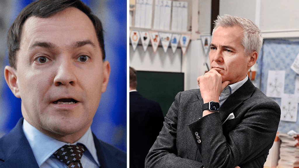 RKP:n Anders Adlercreutz (oikealla) kritisoi Wille Rydmanin toimintatapaa.