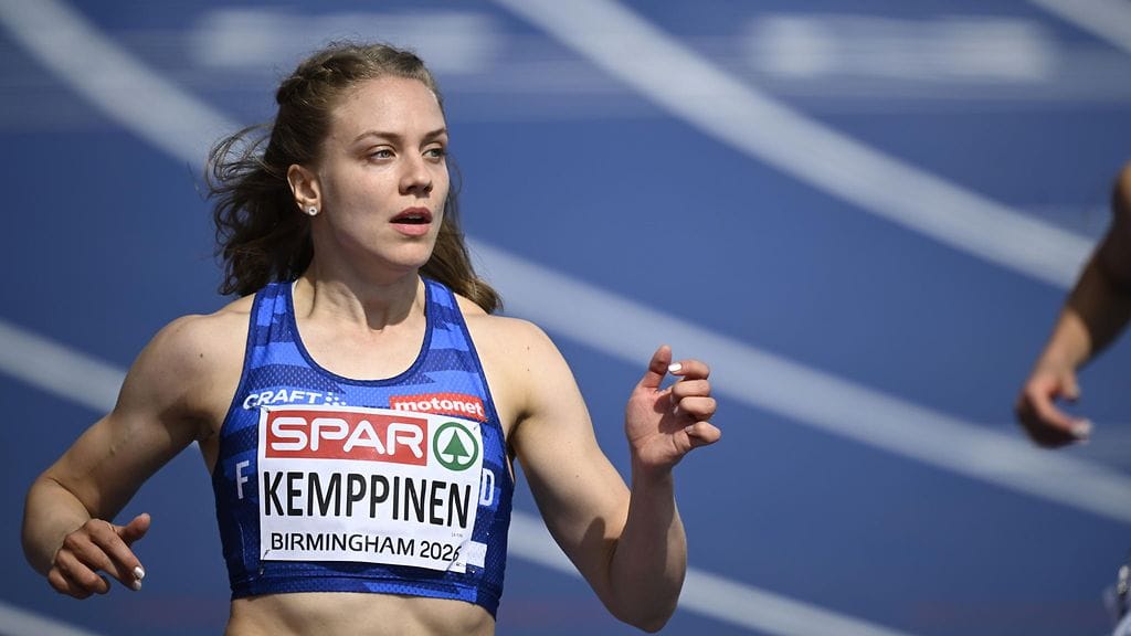 Lotta Kemppinen juoksi 100 metrin EM-välieriin.