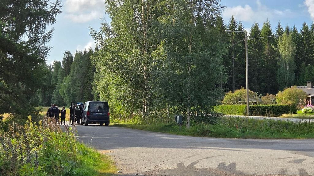 Ahvenisen kylätalo (1)