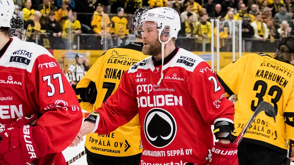 Roope Talajan kiekkoura päättyi kevään 2026 puolivälierätappioon SaiPaa vastaan.
