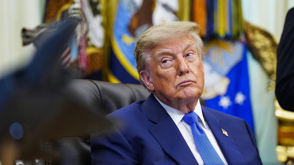 Hormuzinsalmen tilanne ei ole vieläkään ratkennut, vaikka Trump on toistuvasti toista väittänyt.