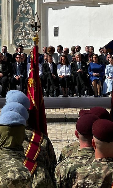 Ukrainassa vietetään tänään itsenäisyyspäivää. Presidentti Alexander Stubb ja useat muut Euroopan johtajat osallistuvat juhlallisuuksiin paikan päällä Kiovassa.