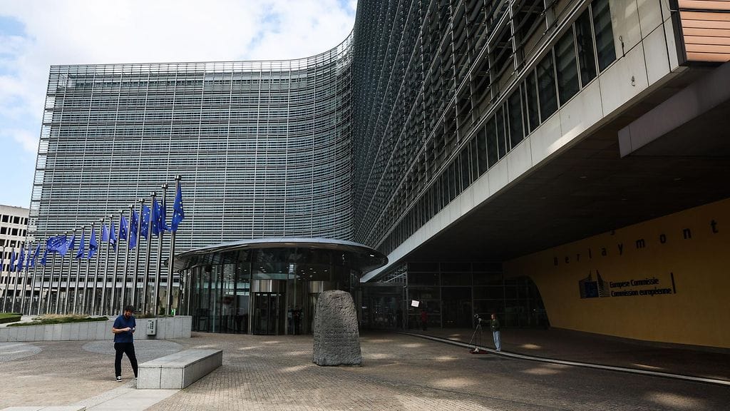 Euroopan komission päärakennus Brysselissä 20. heinäkuuta 2026.