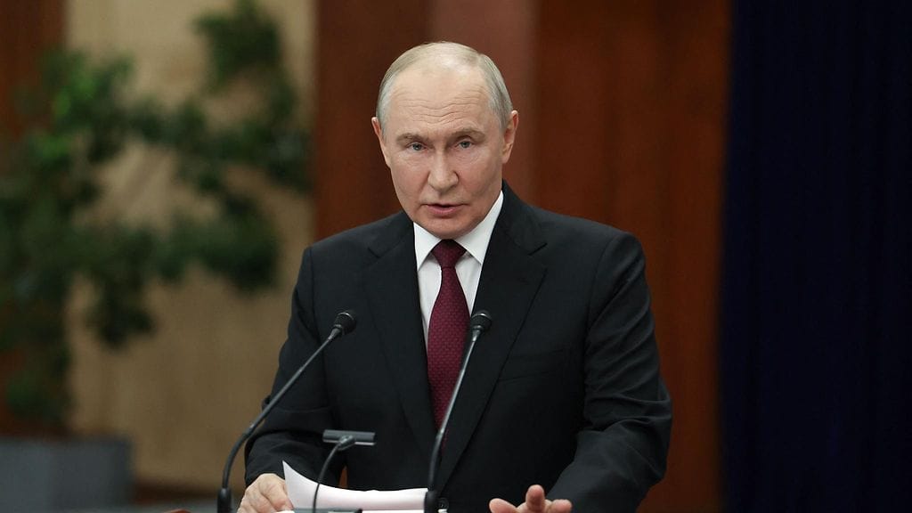 Presidentti Putin 1. syyskuuta Kirgisian pääkaupunki Biškekissä, jossa pidetään Shanghain yhteistyöjärjestön kokous.