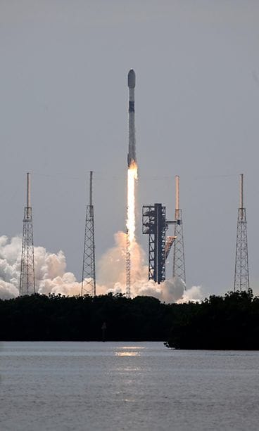 AOP Starlink avaruus raketti 160926