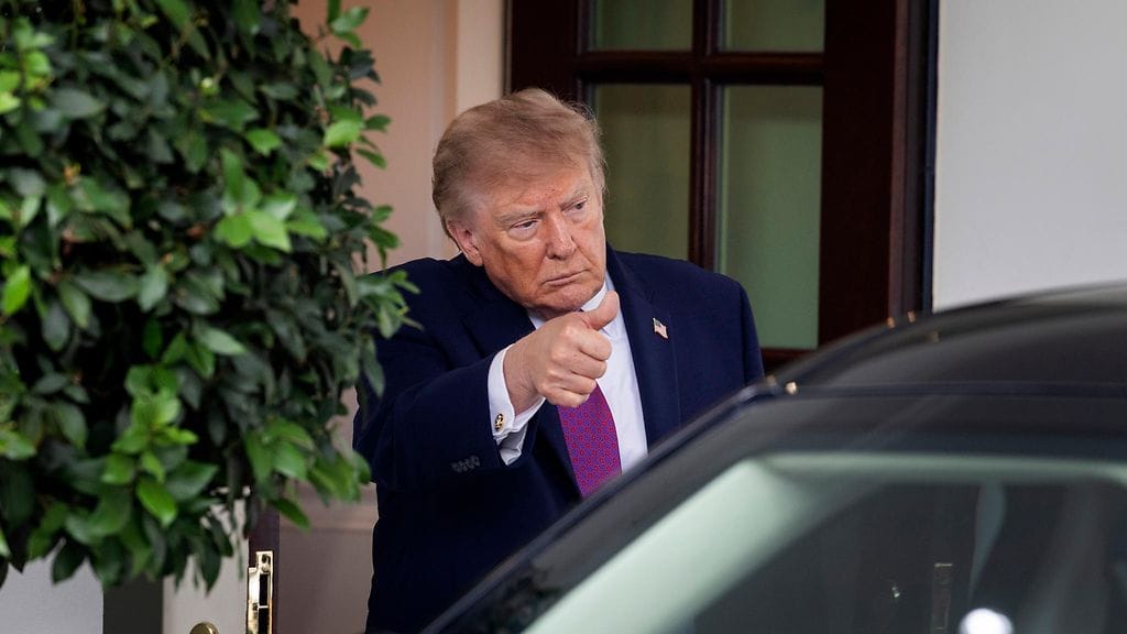 AOP Trump (4)