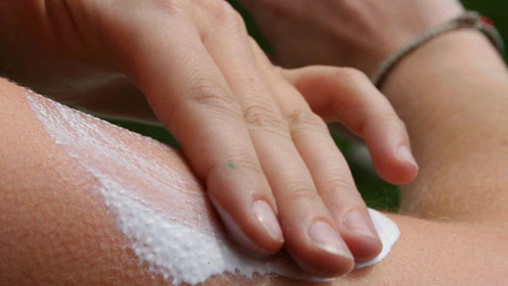 Kliininen tutkimus tehdään koehenkilöille dermatologin valvonnassa.